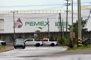 Cuatro víctimas de incendio en plataforma de Pemex eran de empresa externa