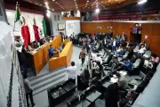 Diputados avalan por unanimidad sus vacaciones en pleno periodo legislativo