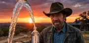 El secreto acuífero de Chuck Norris: El agua milenaria que dejó como legado