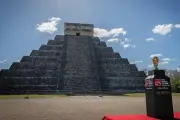 El Trofeo de la Copa del Mundo Visita Chichén Itzá en un Recorrido Histórico