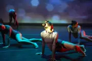 Entre Luz y Sombra: Obra de Danza Creada por Mujeres en el Centro Cultural del Bosque