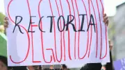 Estudiantes de la UAEM denuncian simulación en medidas de seguridad tras feminicidios
