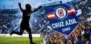 Exjugador del Cruz Azul se gradúa y podría regresar al equipo en un nuevo rol clave