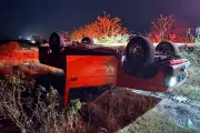 Fallece conductor al volcar su vehículo en el Río Bravo en trágico accidente