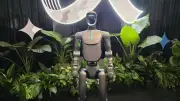 HONOR presenta su primer robot humanoide y el innovador Robot Phone en el MWC 2026