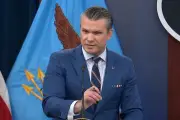 Hoy será el día más intenso de ataques contra Irán, advierte analista Hegseth