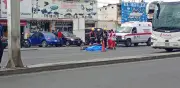Joven motociclista muere arrollada por camión en Tulancingo; conductor huye del lugar
