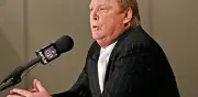 La familia Davis podría perder el control de los Raiders tras décadas al mando