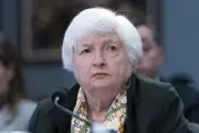 La Fed se muestra más cautelosa para recortar tasas por conflicto comercial, según Yellen