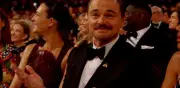 Leonardo DiCaprio protagoniza nuevo meme viral durante los Premios Oscar 2026