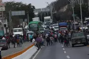 Levantan bloqueo en Autopista del Sol tras nueve horas de protesta en Chilpancingo