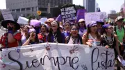 Marcha del 8M en CDMX: Más de 120 mil mujeres participan con saldo blanco