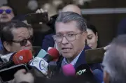 Monreal admite falta de votos del PVEM y PT para reforma electoral de Sheinbaum
