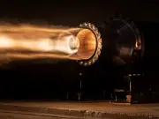 Motores de Cohete: La Ingeniería que Desafía la Intuición con Sencillez Controlada