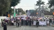 Más de 3 mil mujeres marchan en Oaxaca por el 8M exigiendo justicia ante feminicidios