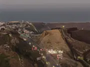 México: Migrante sufre quemaduras al esconderse en vehículo para cruzar a EU