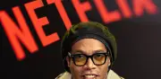 Netflix lanza trilogía documental sobre fútbol brasileño con Ronaldinho como protagonista
