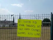 Padres de Tecámac protestan por cierre de instalaciones deportivas municipales