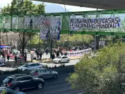 Protesta con 'mega reta' de fútbol bloquea Periférico Sur contra Mundial 2026