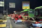 Recarpeteo en Av. Chapultepec provoca caos vial y afecta a miles de capitalinos