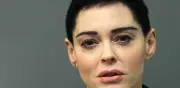 Rose McGowan se declarará inocente en caso de drogas en Washington