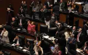Senado aprueba Plan B electoral con austeridad, pero mantiene revocación de mandato hasta 2028