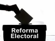 Senado aprueba versión recortada de reforma electoral de Sheinbaum, sin revocación de mandato