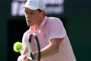Sinner y Medvedev Inician con Triunfos en el Abierto de Miami