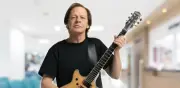 Stevie Young de AC/DC recibe alta hospitalaria tras malestar en Argentina
