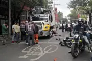 Tragedia vial en la Ciudad de México: Motociclista fallece tras ser arrollado por camión recolector