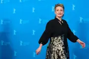 Tricia Tuttle se mantiene al frente de la Berlinale a pesar de intensa presión política