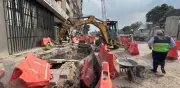 Vecinos de la Calzada San Antonio Abad temen daños por obras de la Calzada Flotante