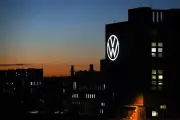 Volkswagen Anuncia Recorte Masivo de 50,000 Empleos en Alemania