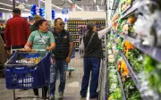 Walmart despliega su Martes de Frescura con descuentos en alimentos y ofertas de Cuaresma