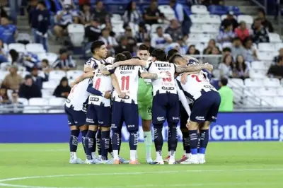Abucheos retumban en el estadio previo al partido Rayados vs Puebla