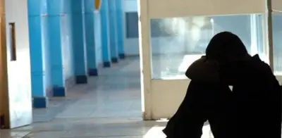 Adolescente en Edomex se autoflagela por acoso escolar constante