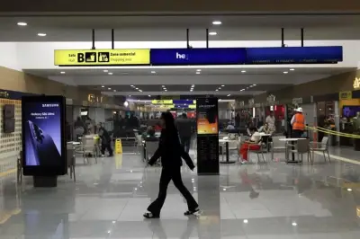 AICM rechaza desacato y exhibe adeudo de 3.2 mdp de Protaxi