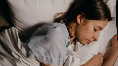 Aromaterapia para dormir mejor: esencias naturales que combaten el insomnio