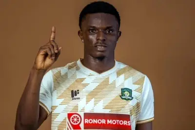 Asesinan a futbolista ghanés en asalto a autobús en México