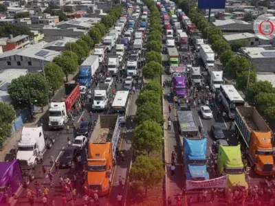 Bloqueos en carreteras HOY 23 de abril: caos vial en México