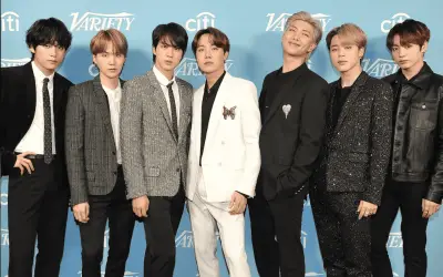 BTS domina Billboard 200 con 'Arirang' y anuncia gira mundial que incluye México