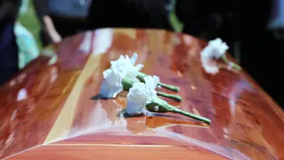 Ceci Flores sepulta a su hijo tras años de búsqueda en Sonora