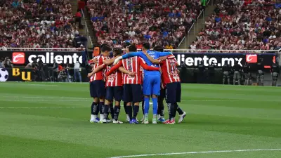 Chivas busca triunfo y récord histórico en el AKRON ante Puebla