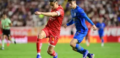 Chivas empata sin goles con Necaxa y deberá defender el liderato en la última fecha