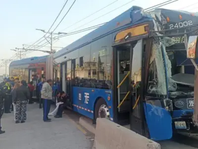 Choque de trolebús en Chalco deja 20 lesionados; investigan causas del accidente