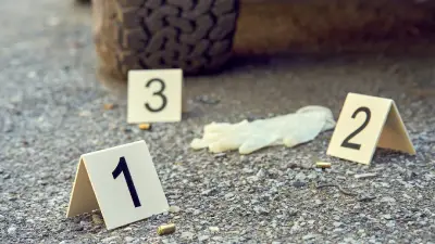 Comando armado ataca vivienda e incendia vehículos en Puebla; familia atribuye a confusión