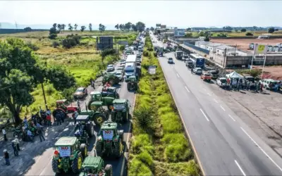 Concamin urge diálogo ante amenaza de bloqueos de transportistas en México