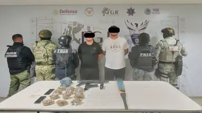 Detienen en Guadalupe a sujetos que robaban comercios con pistolas de juguete e insignias policiales