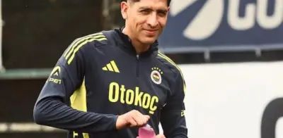 Edson Álvarez reaparece entrenando y enciende esperanzas para su regreso a las canchas