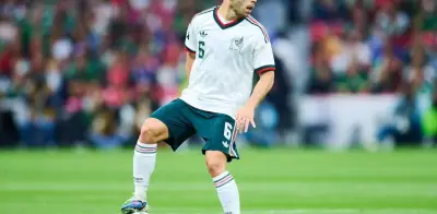 Erik Lira: Cuatro clubes europeos pugnan por el mediocampista mexicano